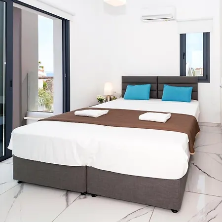 Mirella Вилла *